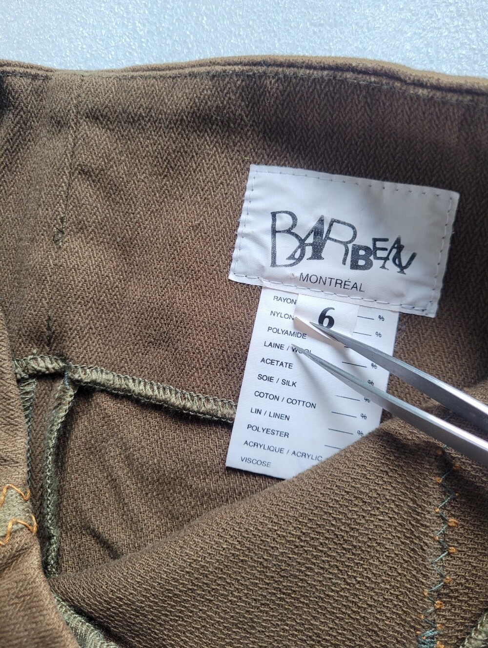 Vintage 90s Grunge Olive Green Mini Skirt with Zipper Accents XS / 2 - Picture 3 of 9